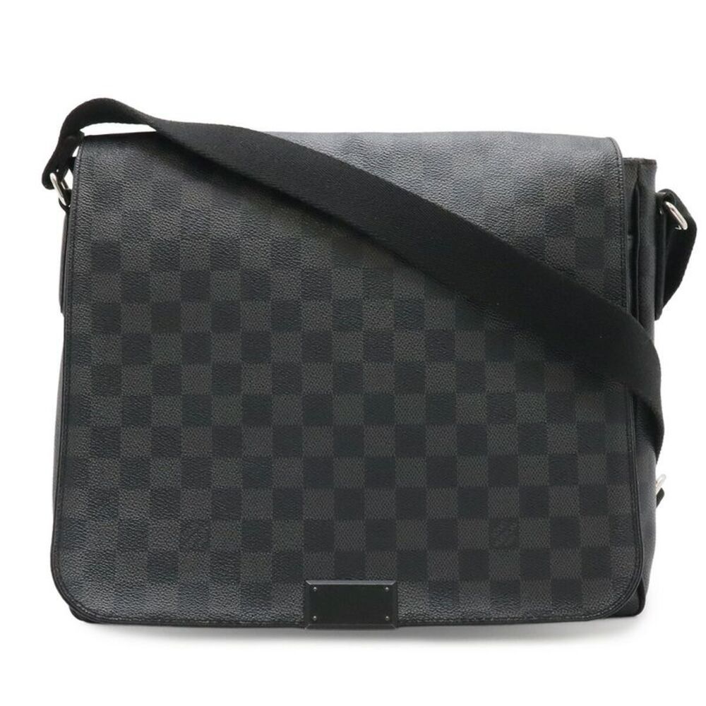 Louis Vuitton District MM Damier Graphite shoulder bag
